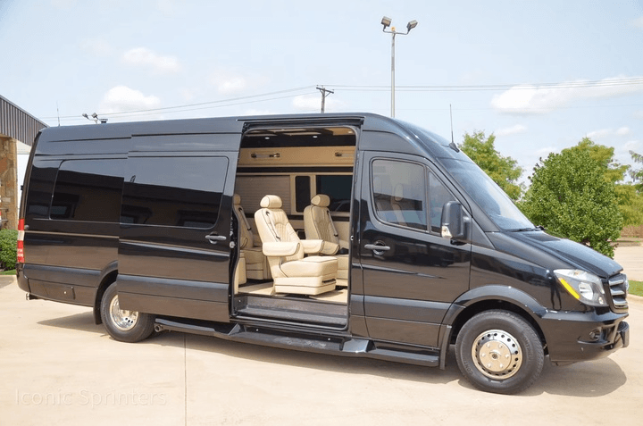 Classic Hummer Limousine