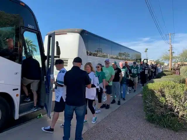 Phoenix bus rentals with Divine Charter Bus Rentals in Phoenix AZ