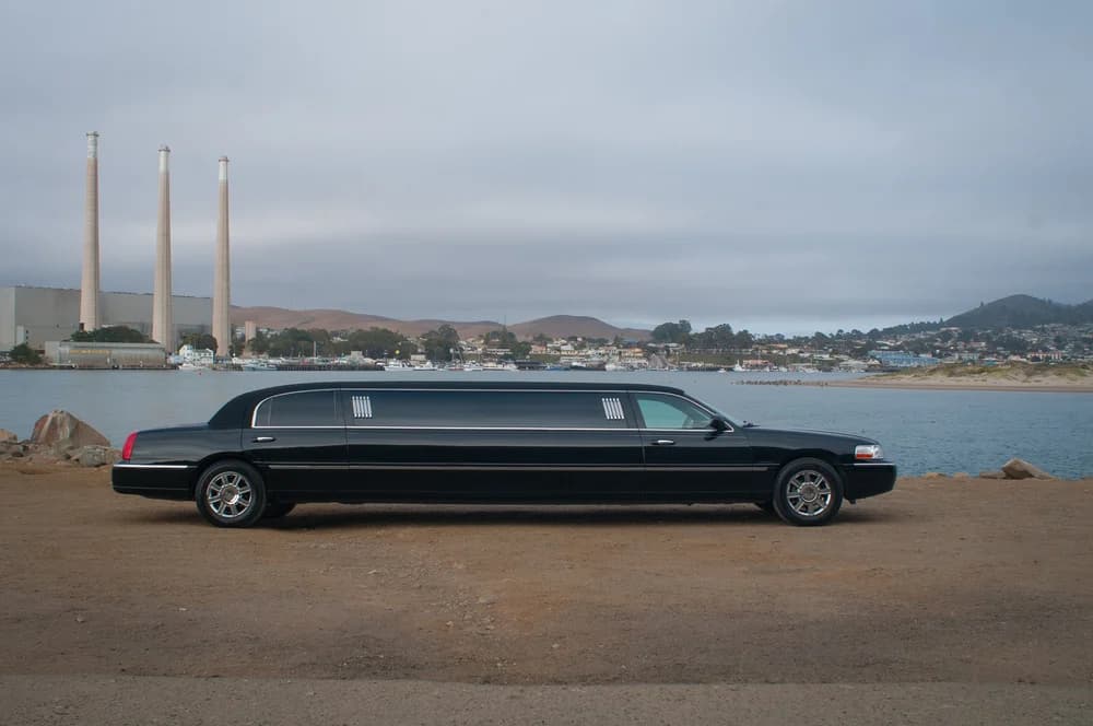 Stretch+Lincoln+Black
