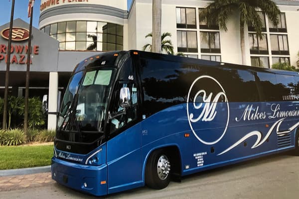 32-Passenger Party Bus