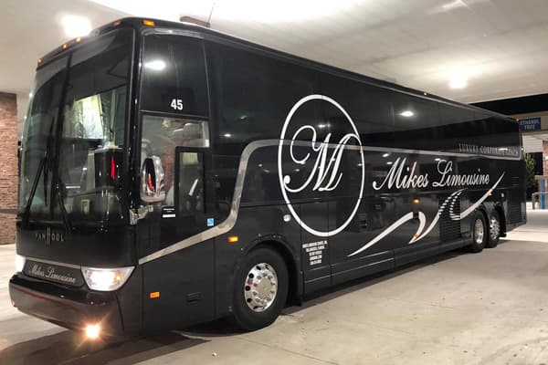 14-Passenger SUV Limousine