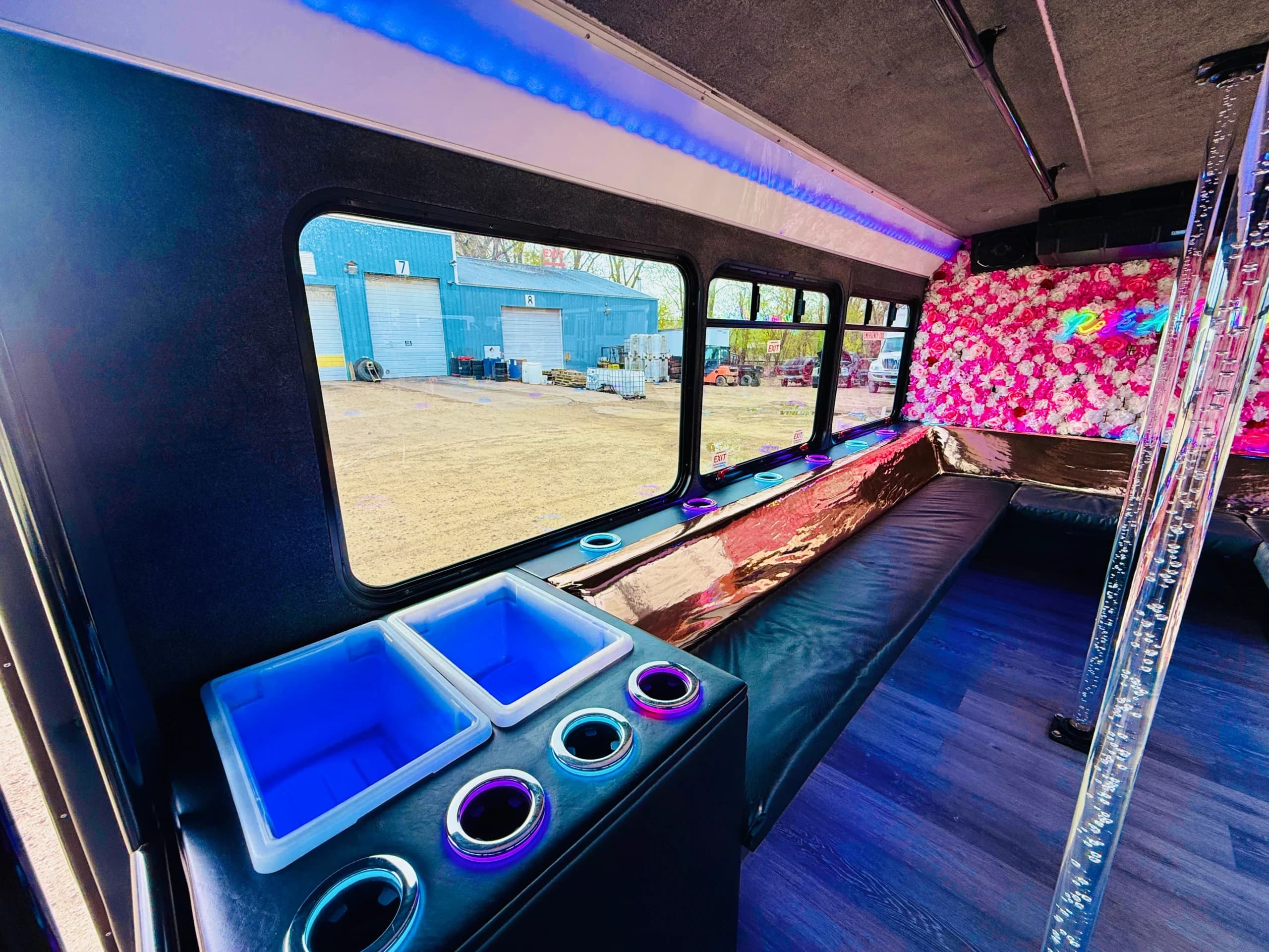 20-Passenger Party Bus