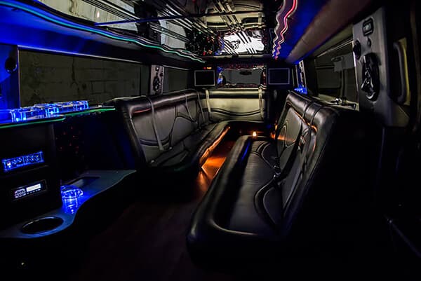 Hummer limos in Savannah