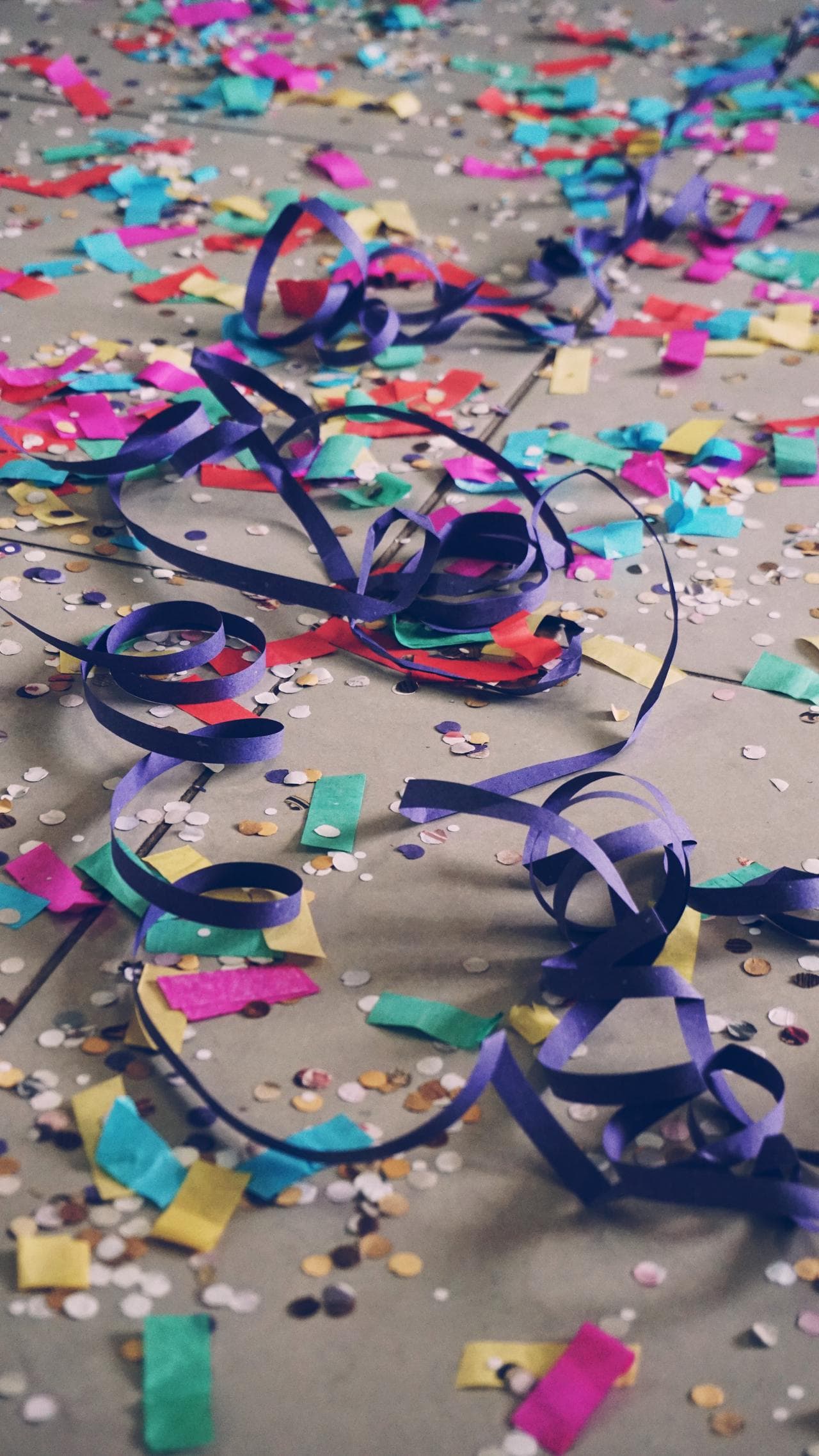 Party streamers for your party bus!