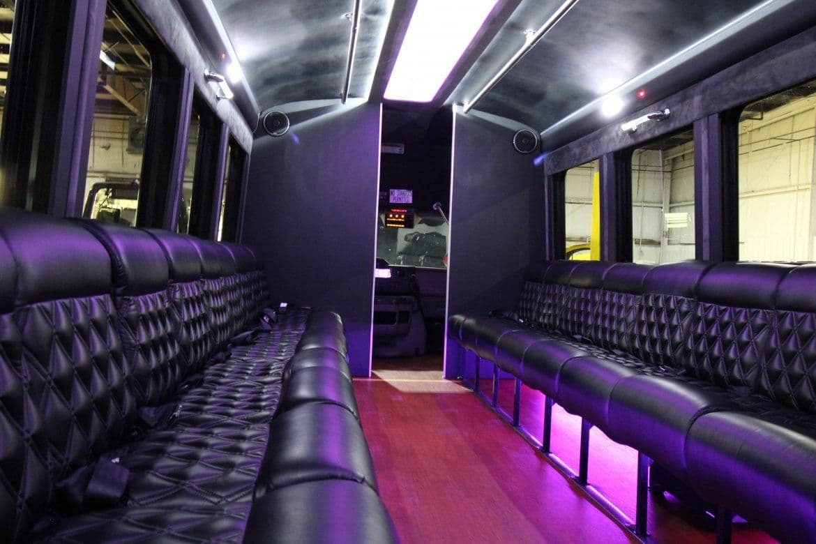 2016 Battisti Customs Ford Starcraft E 450 Limo Bus 604814E42F82C Large 1920W