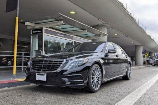 Mercedes Sedan.
