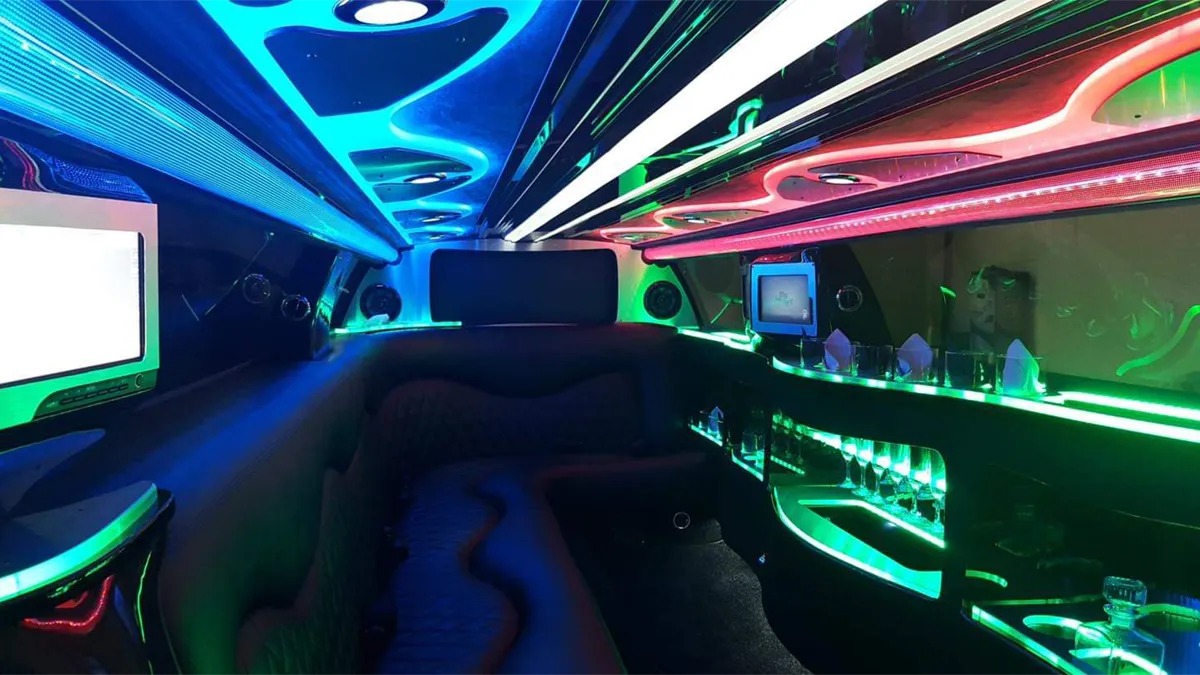 8-Passenger Stretch Limo